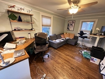 42 Holbrook St, Jamaica Plain