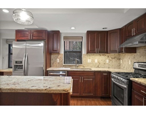 95 Saint Botolph St, Back Bay