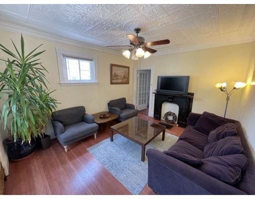 64 Amory St, Mid Cambridge