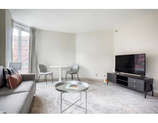 150 Huntington Ave, Back Bay