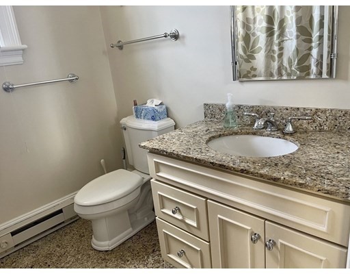 120 Browne St, Coolidge Corner