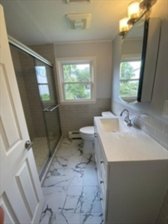 31 Sanford St, Hyde Park