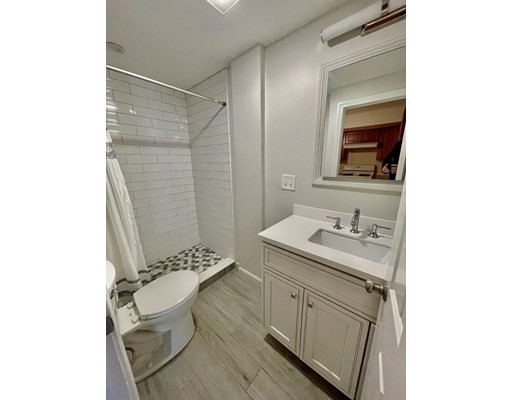 36 Clarendon St, South End