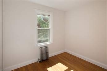 15 Pond St, Jamaica Plain