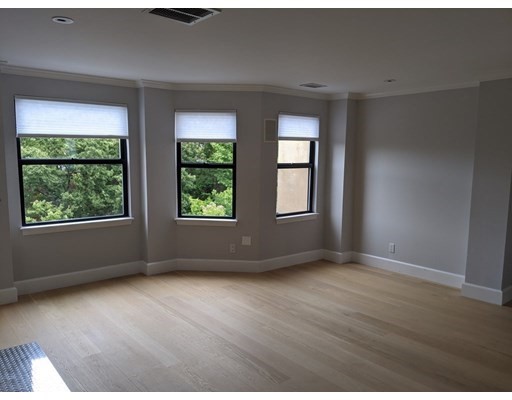 50 Saint Stephen St, Back Bay