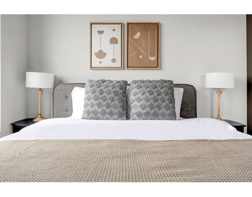 45 Stuart St, Seaport District