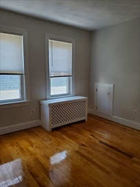 648 South St, Roslindale