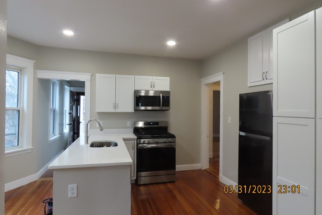 20 Crowell St, Dorchester