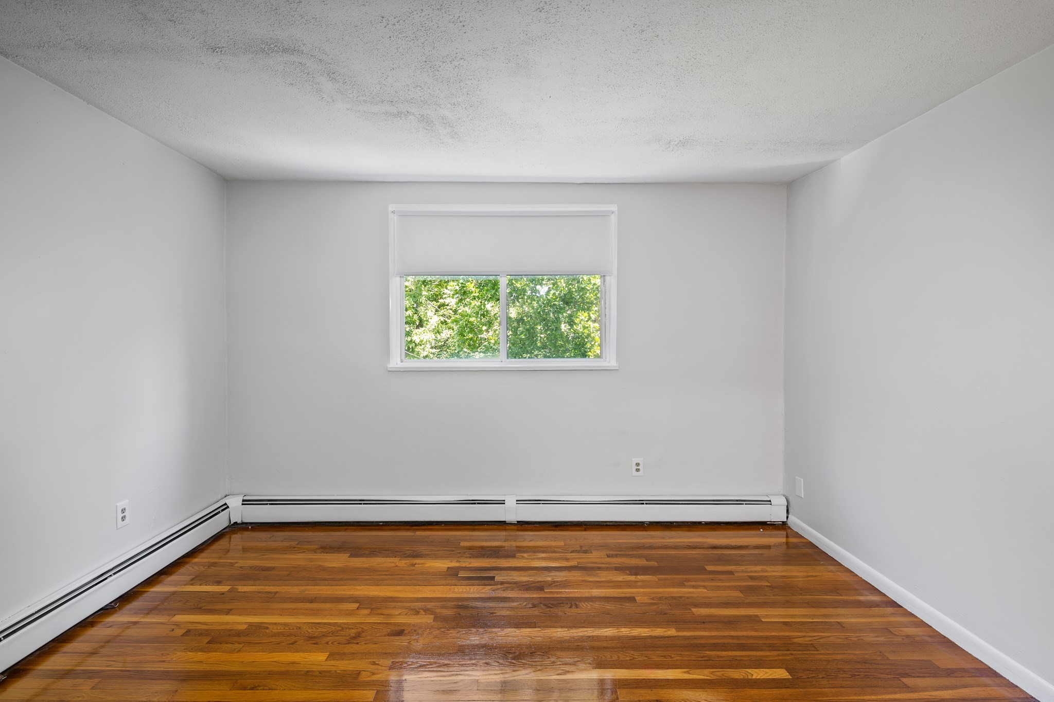 700 Cummins Highway, Mattapan