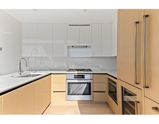 380 Harrison Ave, South End