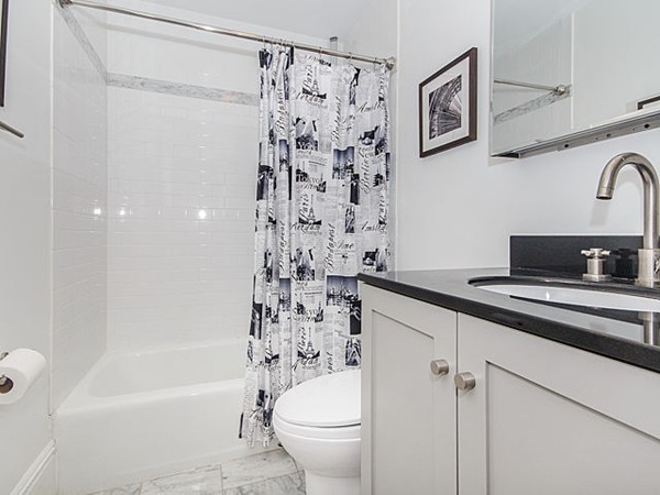 492 Massachusetts Ave, South End