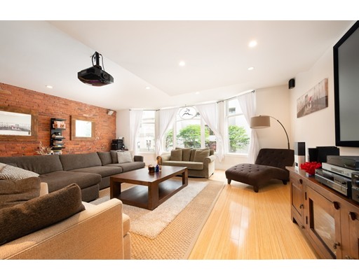 671 673 Boylston St, Back Bay