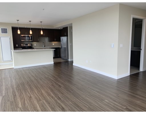 77 Exeter St, Back Bay