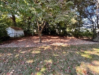 35 Leonard St, Dedham