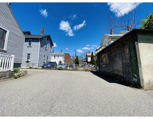 48 Allston St, Allston