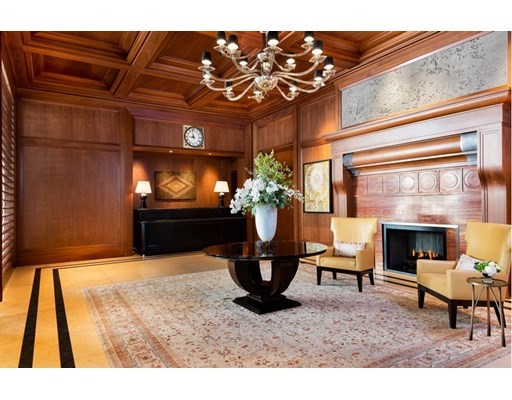 1 Dalton St, Back Bay