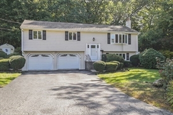 11 Centre Ln, West Roxbury