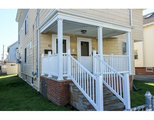 43 Gordon Ave, Medford