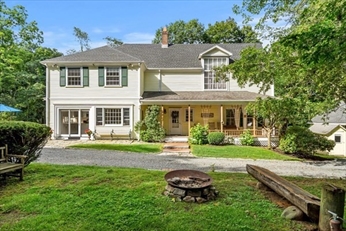 956 Blue Hill Ave, Milton