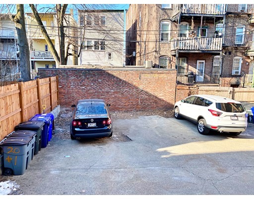 20 Frankfort St, East Boston