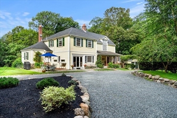 956 Blue Hill Ave, Milton