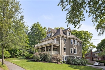 1281 Walnut St, Newton Highlands