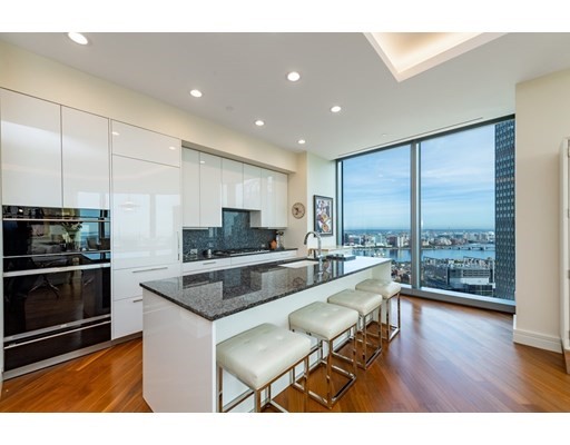 1 Dalton St, Back Bay