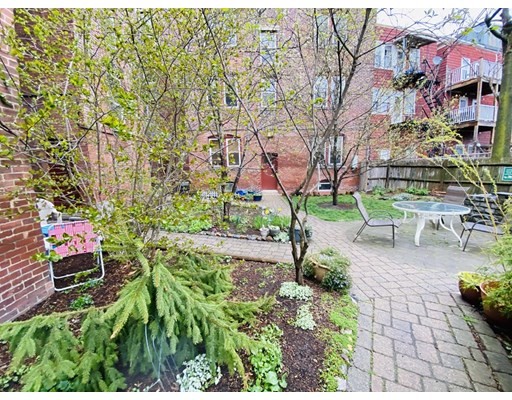 764 Cambridge St, East Cambridge