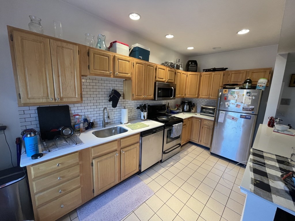 1404 Beacon St, Coolidge Corner