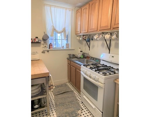 120 Glenville Ave, Allston