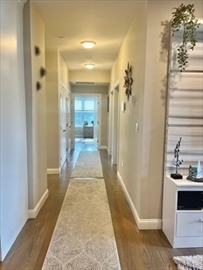 966 Hyde Park Ave, Hyde Park