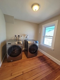 96 Houston Ave, Milton