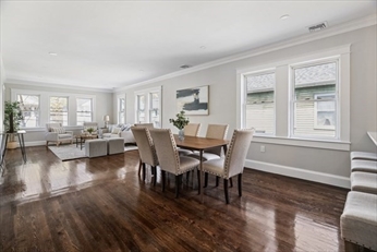 84 Sunnyside St, Hyde Park