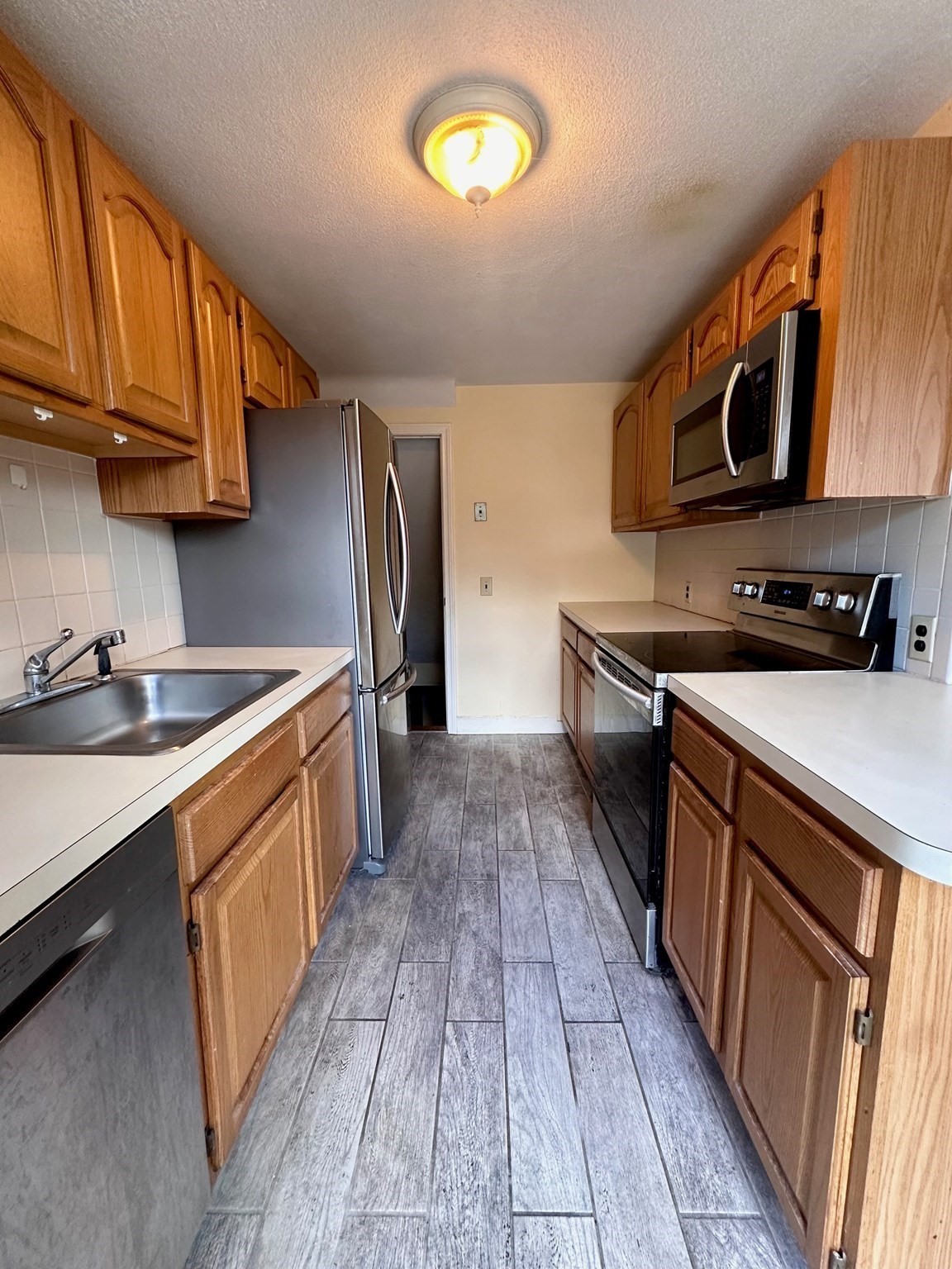 123 Emerson Gardens Rd, Lexington