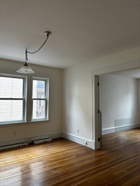 27 Knoll St, Roslindale