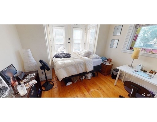 16 Reedsdale St, Allston