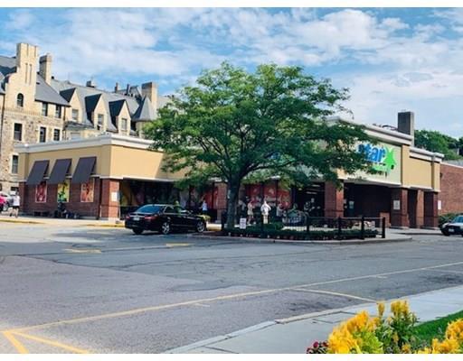 1731 Beacon, Washington Square