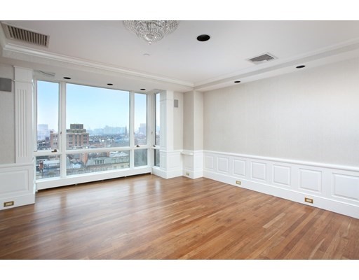 2 Commonwealth Ave, Back Bay