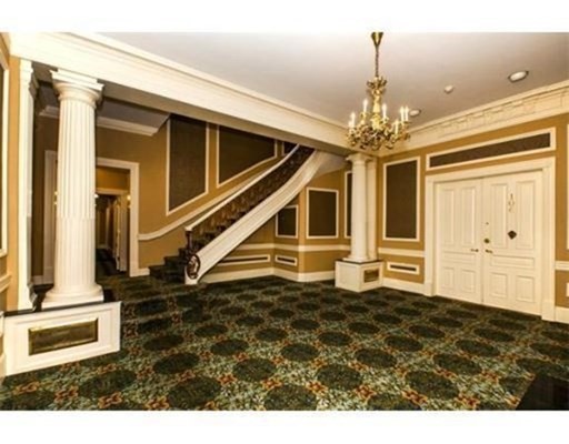 280 Commonwealth Ave, Back Bay