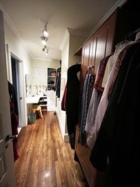 42 Holbrook St, Jamaica Plain