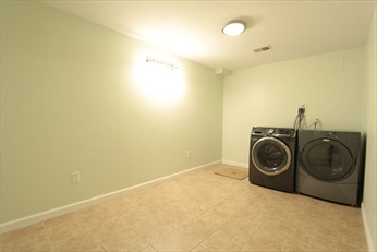 49 Wyman St, Jamaica Plain