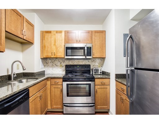 150 Huntington Ave, Back Bay