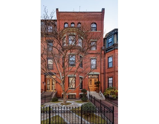 340 Marlborough St, Back Bay