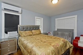 10 Stafford St, Dedham