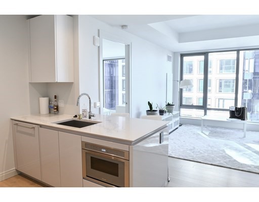 135 Seaport Blvd, Seaport District