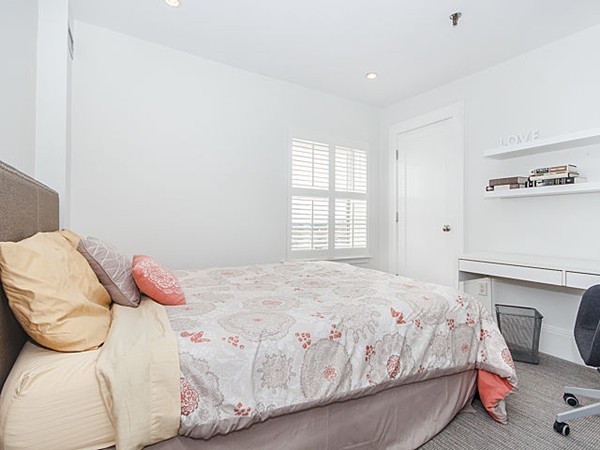 492 Massachusetts Ave, South End