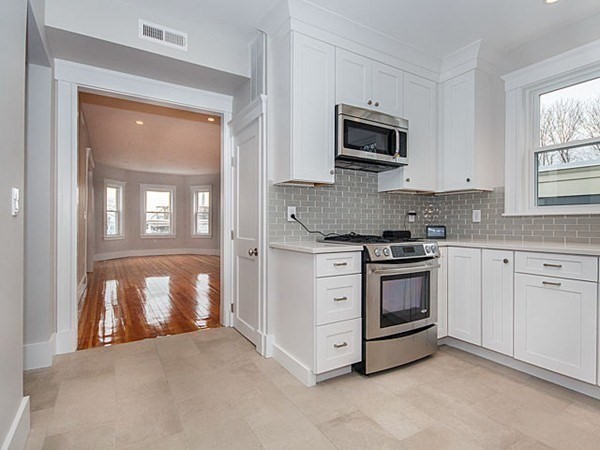 72 Downer Ave, Dorchester