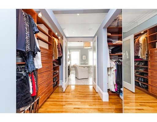 340 Marlborough St, Back Bay