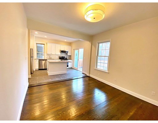 20 Frankfort St, East Boston