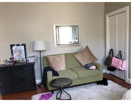 1411 Commonwealth Ave, Brighton